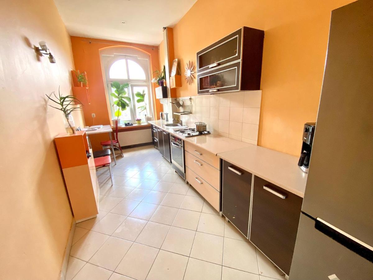 Apartament W Centrum Wroclawia W Kamienicy Exterior foto